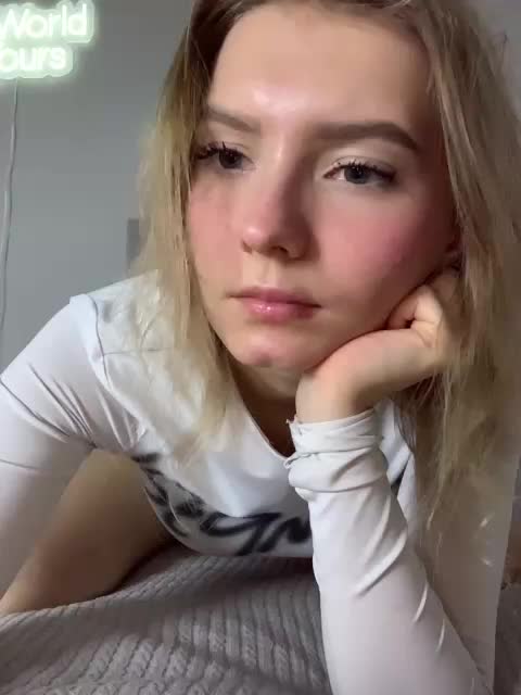 -Nezukoo- Adult Chat December 17, 2025