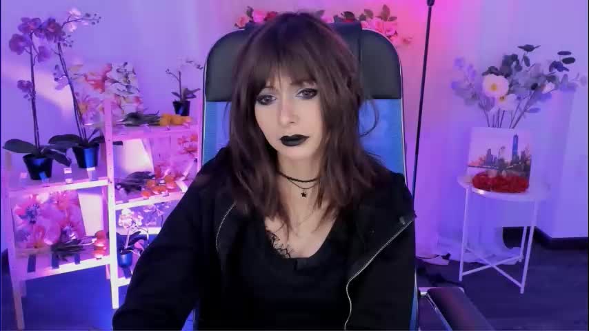 crystallbloom Adult Chat December 17, 2025