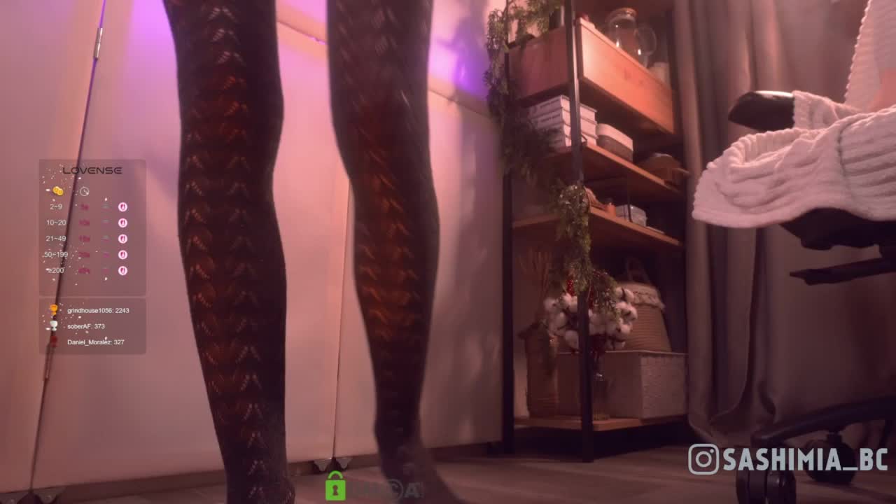 SashiMia Adult Chat December 17, 2025