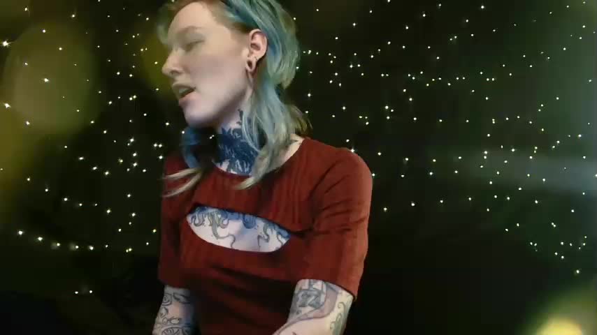 LittleSpaceMouse- Adult Chat December 17, 2025