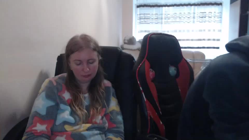 jenisandpeter Adult Chat December 17, 2025