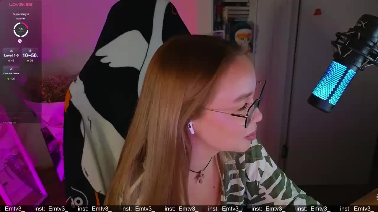 Emili1- Adult Chat December 17, 2025