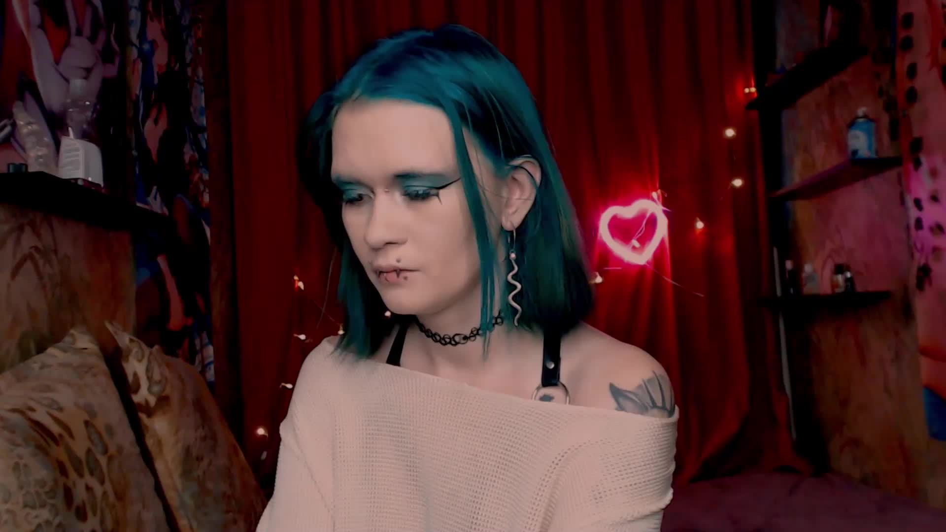 Velvet-and-Venom Adult Chat December 17, 2025