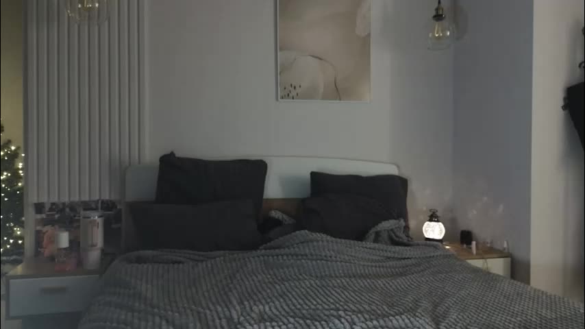 evi_woow Adult Chat December 17, 2025