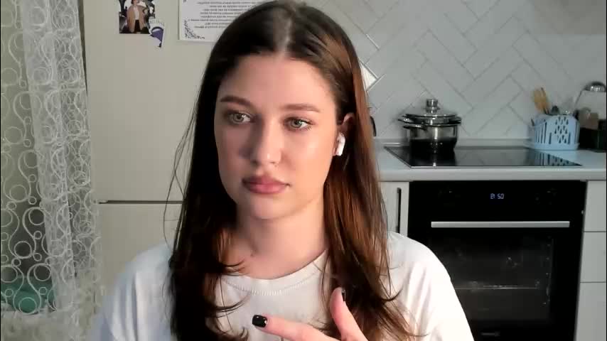 kylieblond Adult Chat December 17, 2025