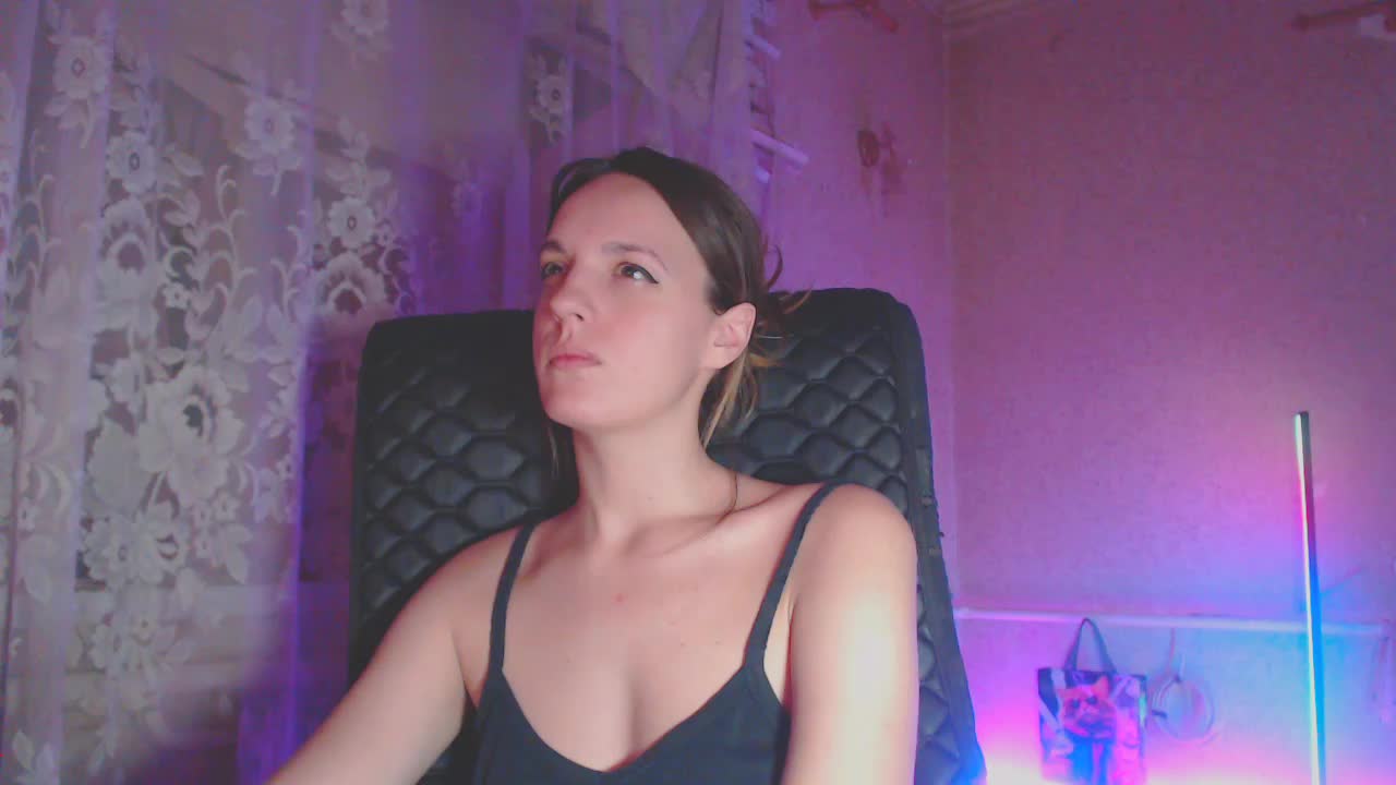 Babymuro4ka Adult Chat December 17, 2025