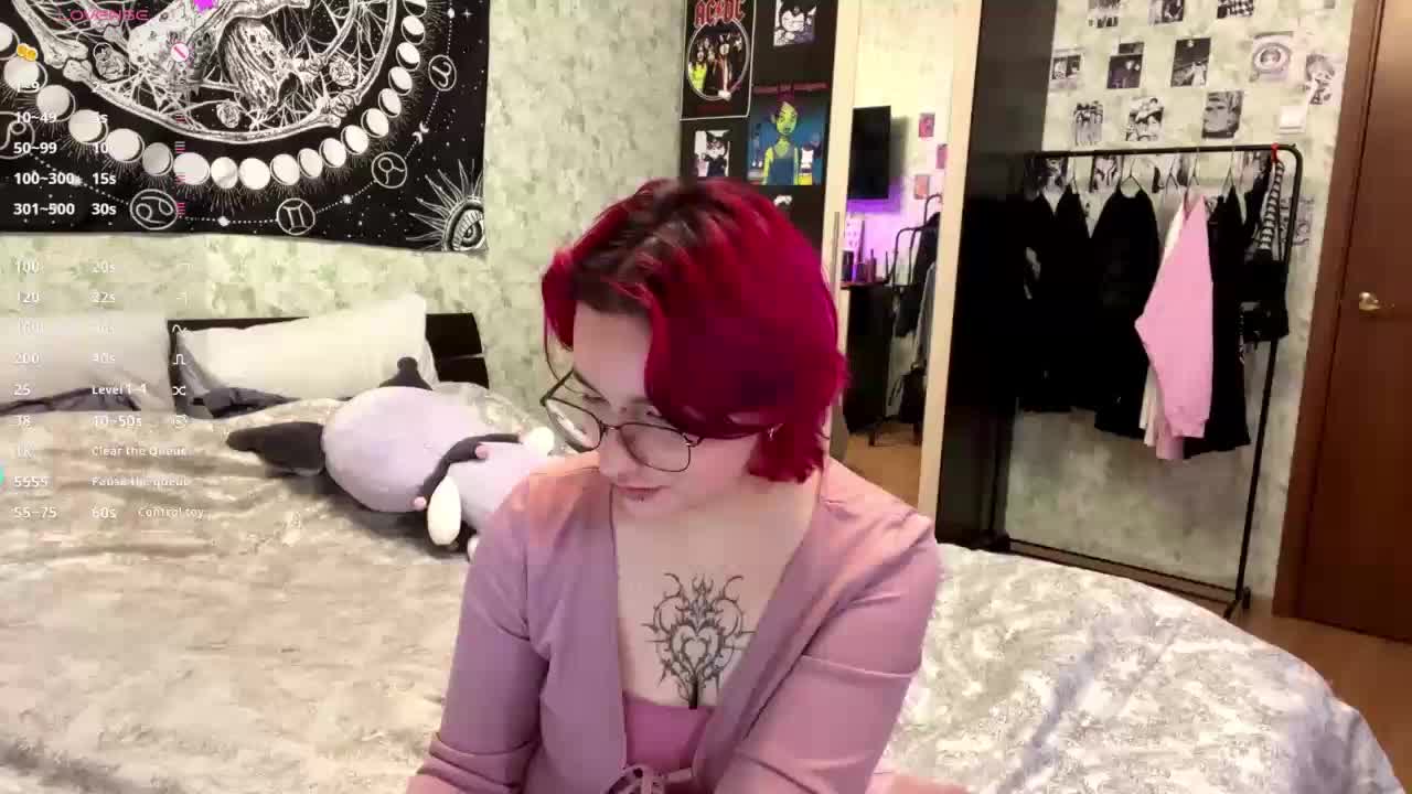 YoungAvenoso Adult Chat December 17, 2025