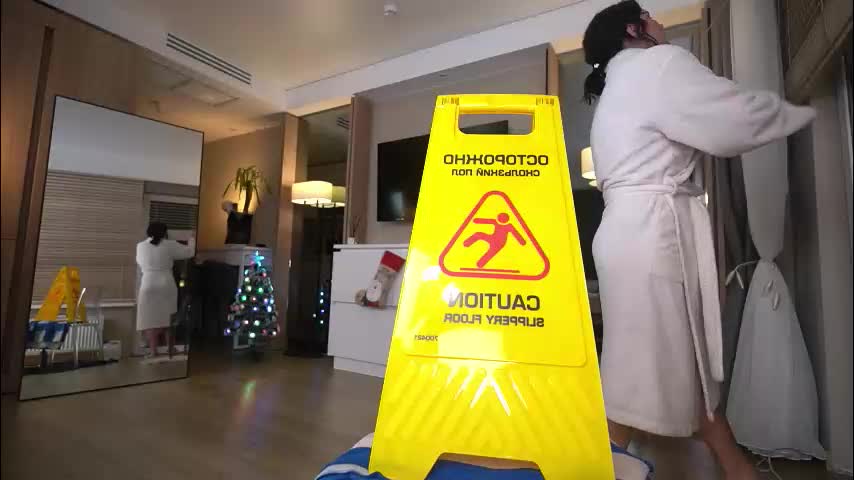 nica_rock Adult Chat December 17, 2025