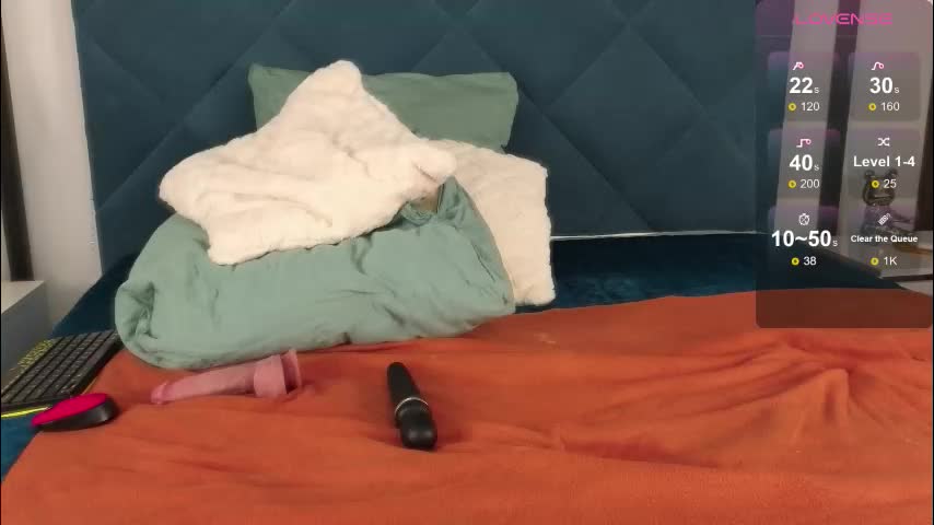 nora_fade Adult Chat December 17, 2025