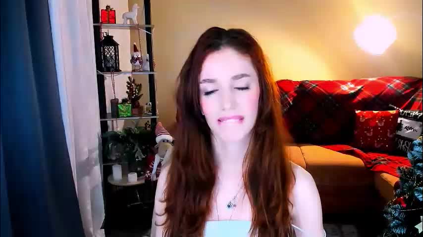 christinaconteeree Adult Chat December 17, 2025