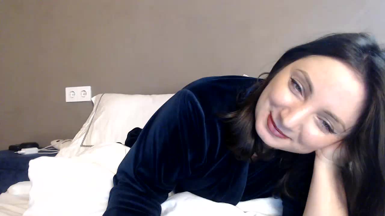 Succubus13 Adult Chat December 17, 2025