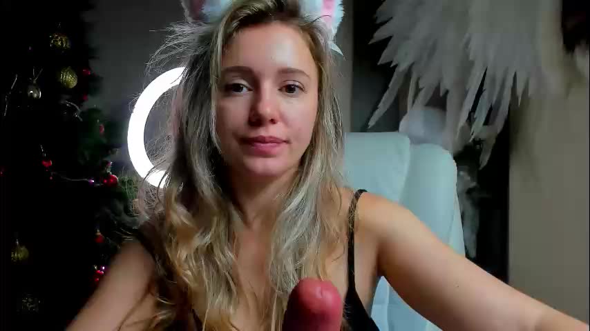 foxy_blond Adult Chat December 17, 2025