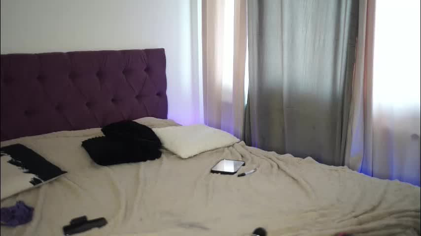 notamericanpie23 Adult Chat December 17, 2025