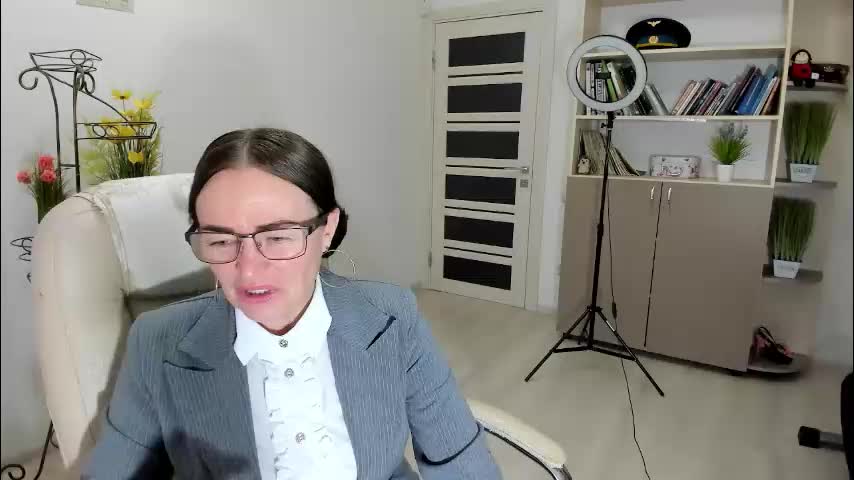 vika7333 Adult Chat December 17, 2025