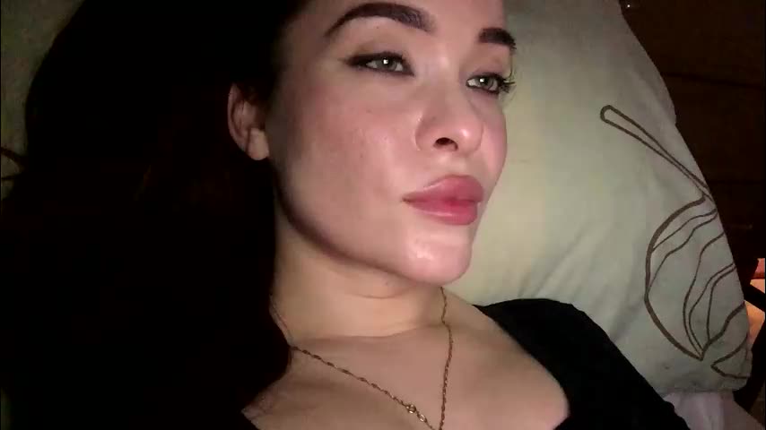 magggg658318 Adult Chat December 17, 2025