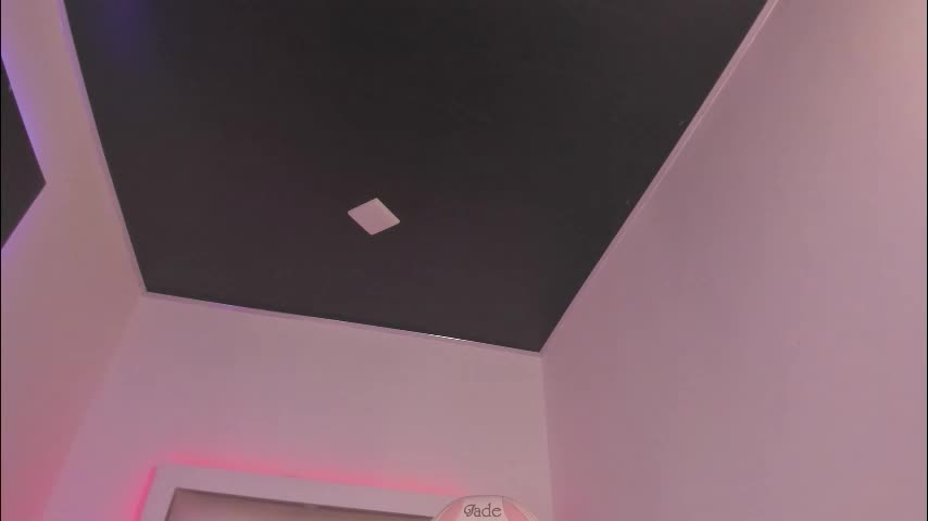 luna__scarlett Adult Chat December 17, 2025