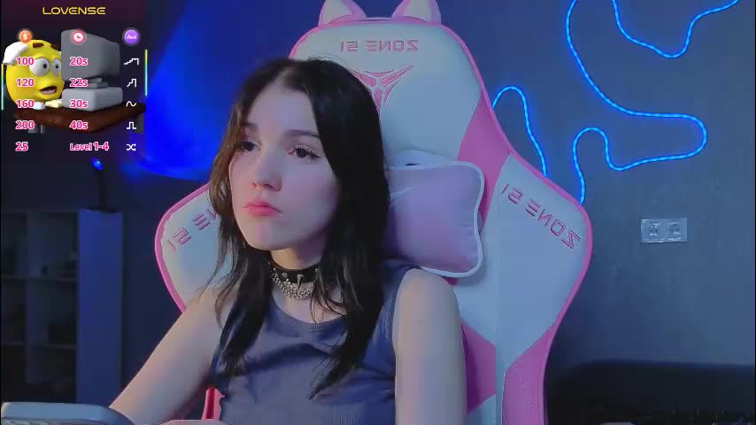 sophie_nomenal_ Adult Chat December 17, 2025