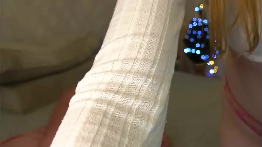 mona_elisa Adult Chat December 17, 2025