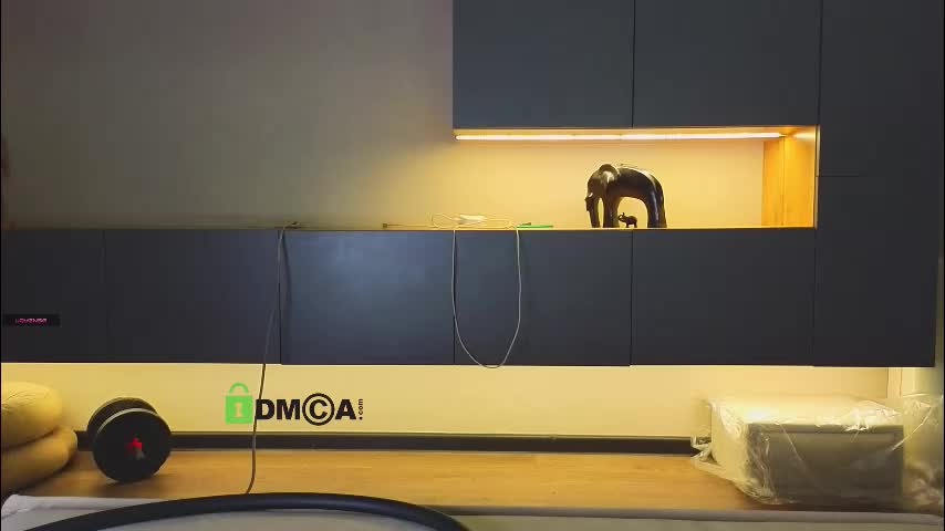 crazzy_cherry Adult Chat December 17, 2025