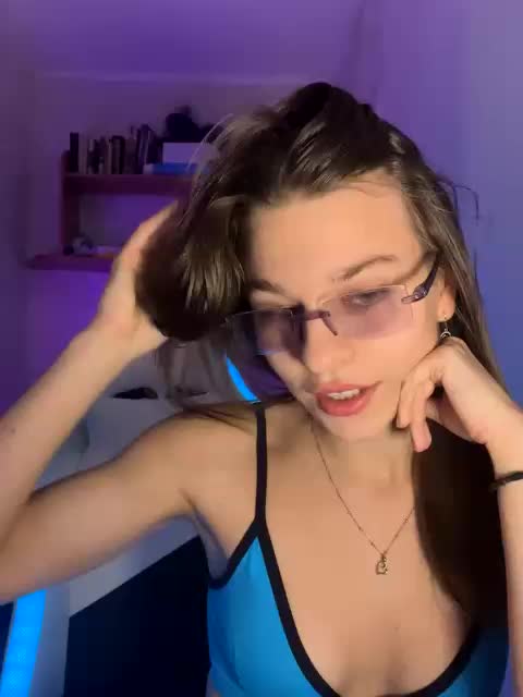 Vesta22 Adult Chat December 17, 2025