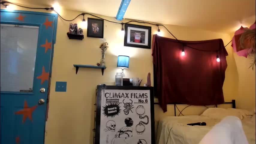 pinkandheated Adult Chat December 17, 2025