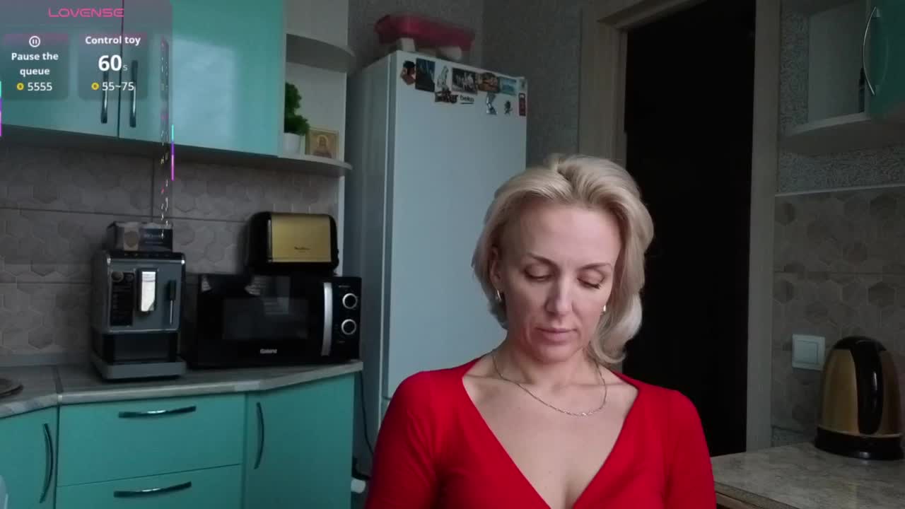 FemdomLadyMaria Adult Chat December 17, 2025