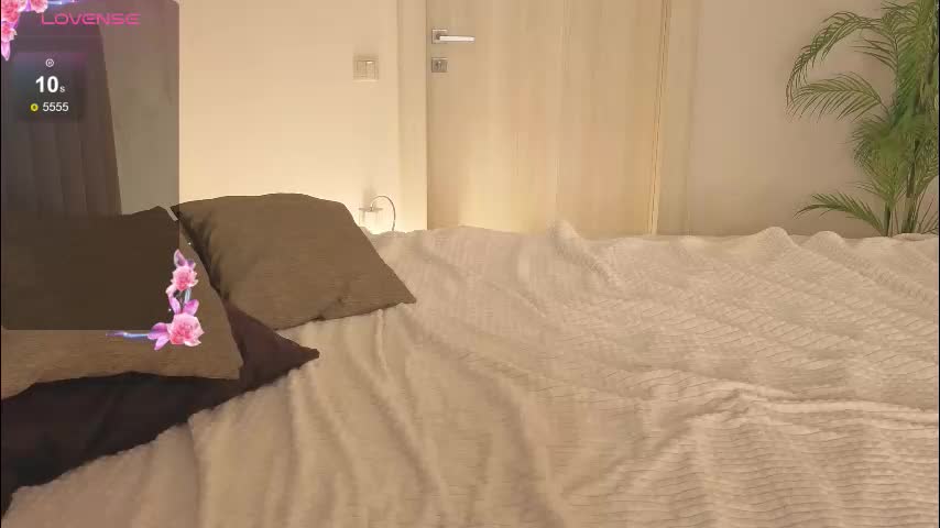 sweetcherryblonde Adult Chat December 18, 2025