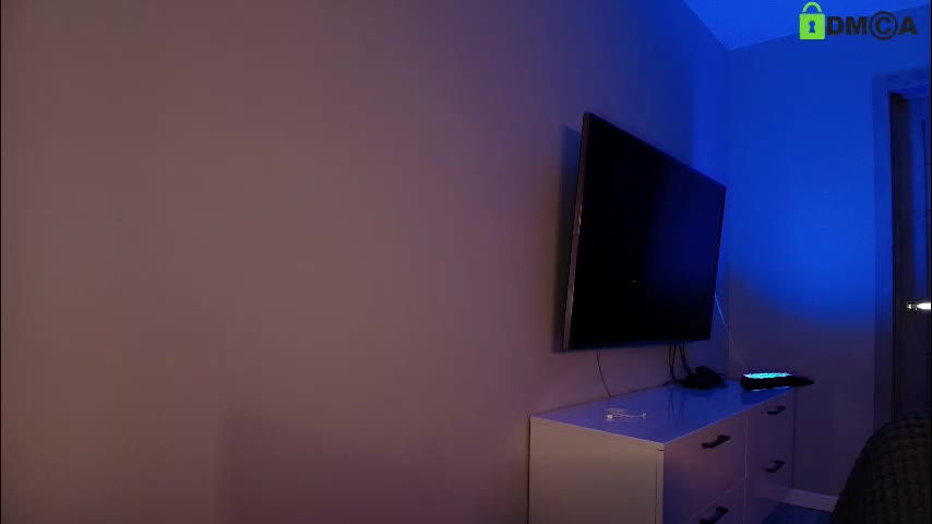 hollyextra Adult Chat December 18, 2025