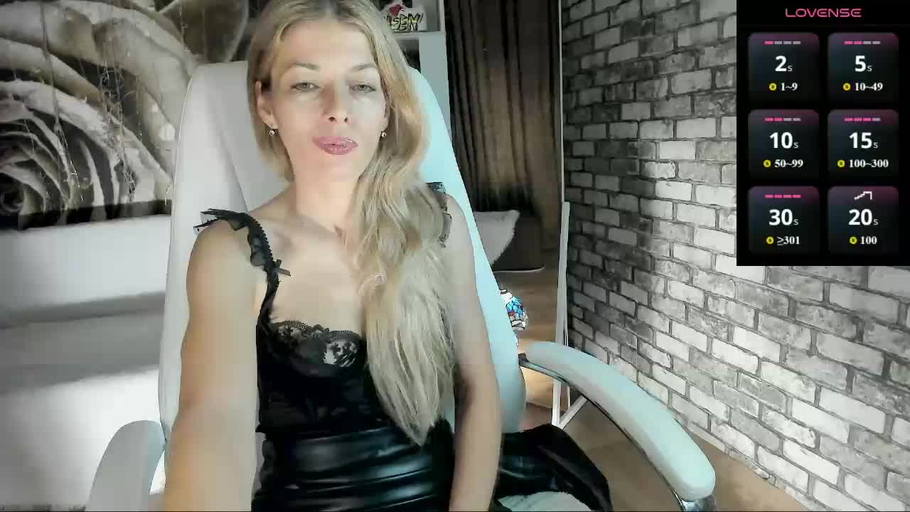 Eva-Melow Adult Chat December 18, 2025