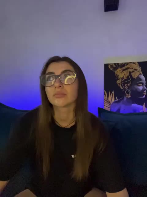 WILDGIRL Adult Chat December 18, 2025