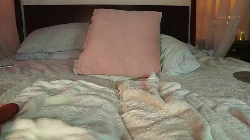 katyerave Adult Chat December 18, 2025