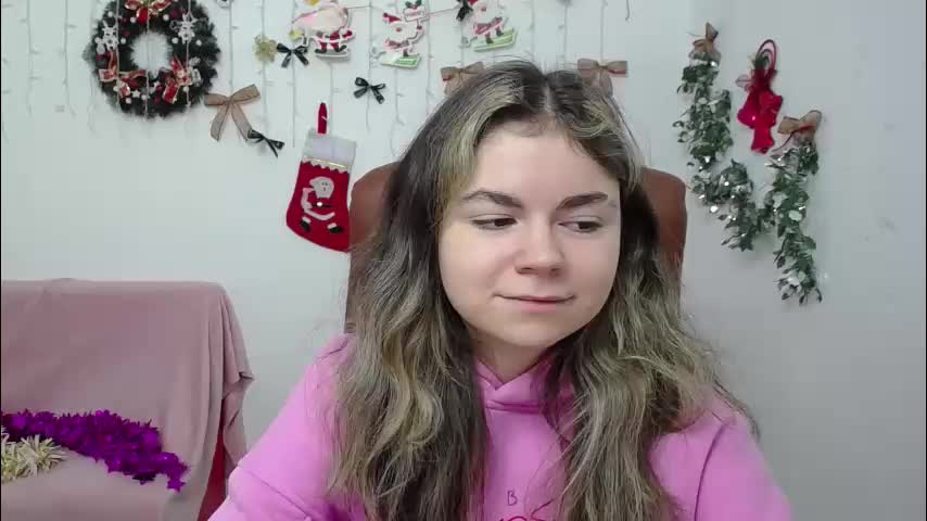 rrtinaredly Adult Chat December 18, 2025