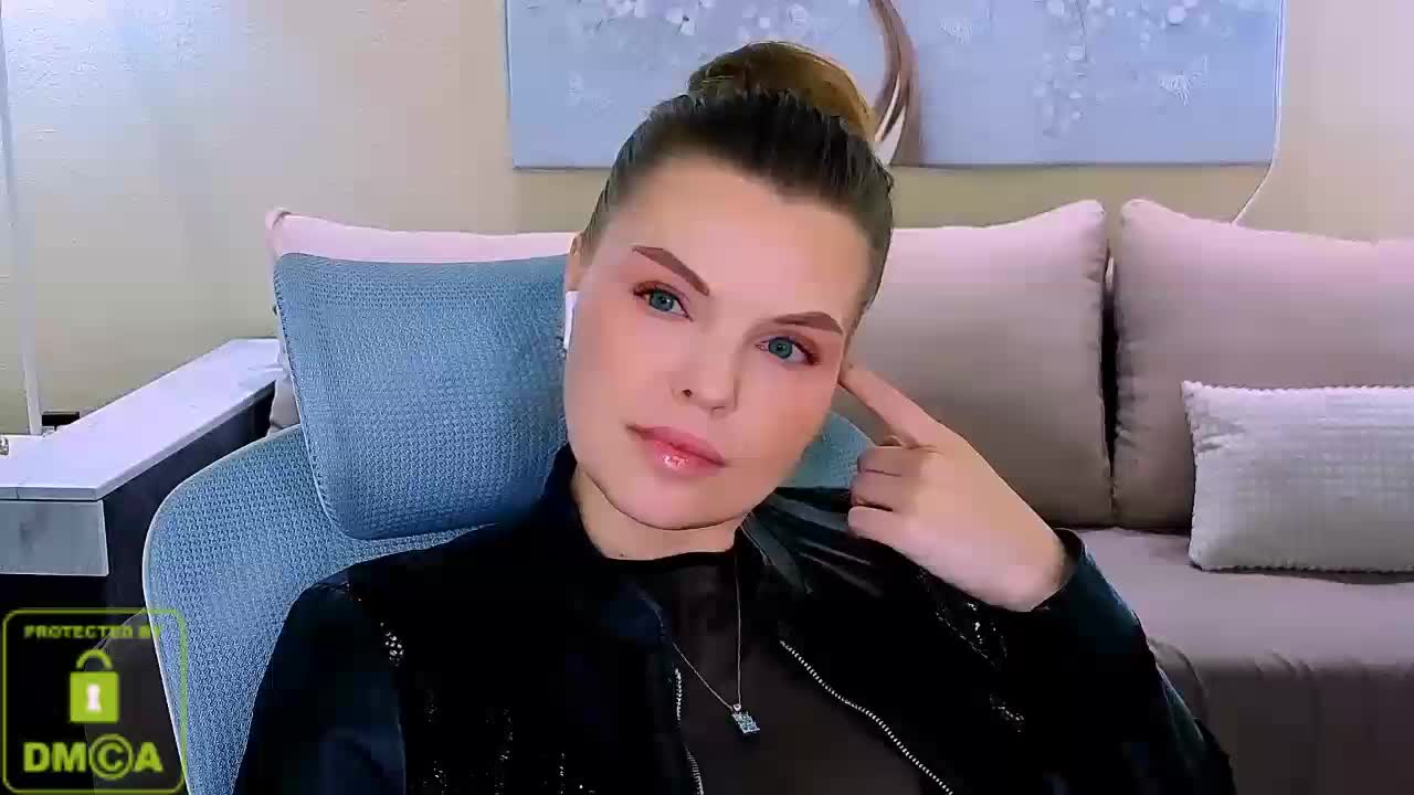 Audreyy Adult Chat December 18, 2025