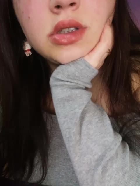 JuliaHesperaks Adult Chat December 18, 2025