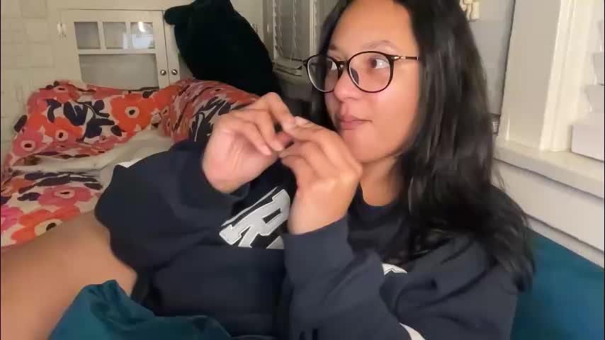 dreamyriri Adult Chat December 18, 2025