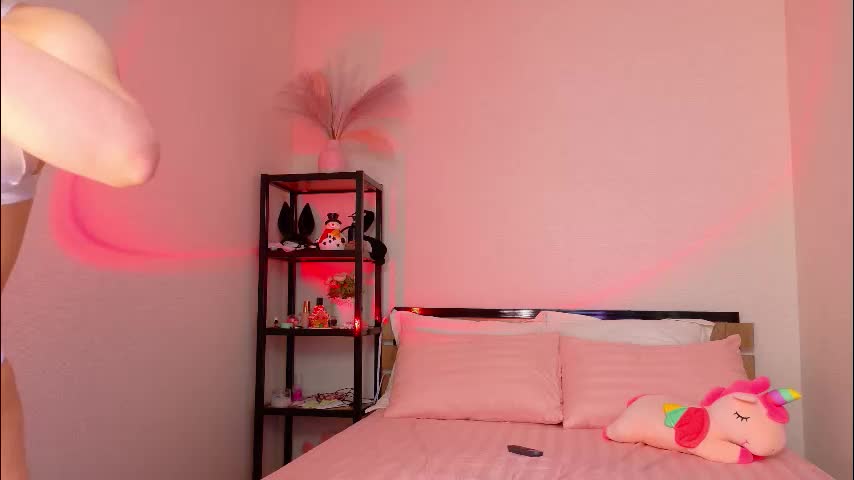 lovely_poppy Adult Chat December 18, 2025