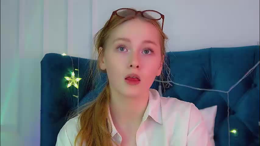 agatafoxley Adult Chat December 18, 2025