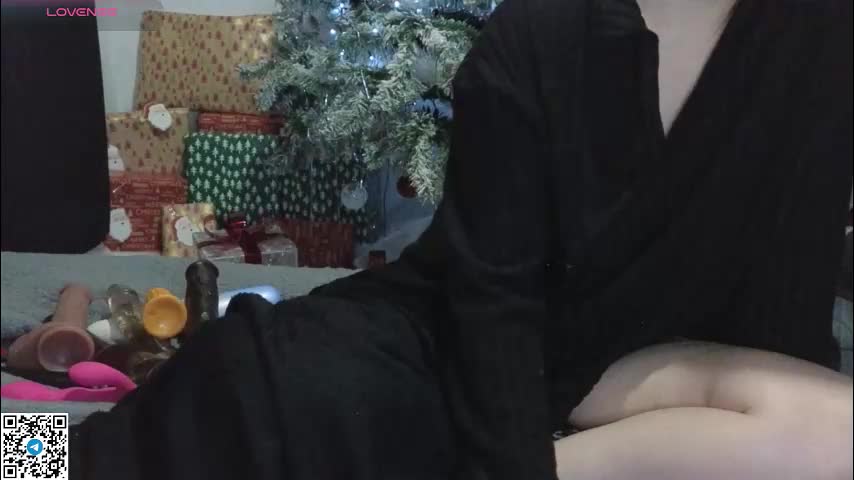 mia_g0ld Adult Chat December 18, 2025