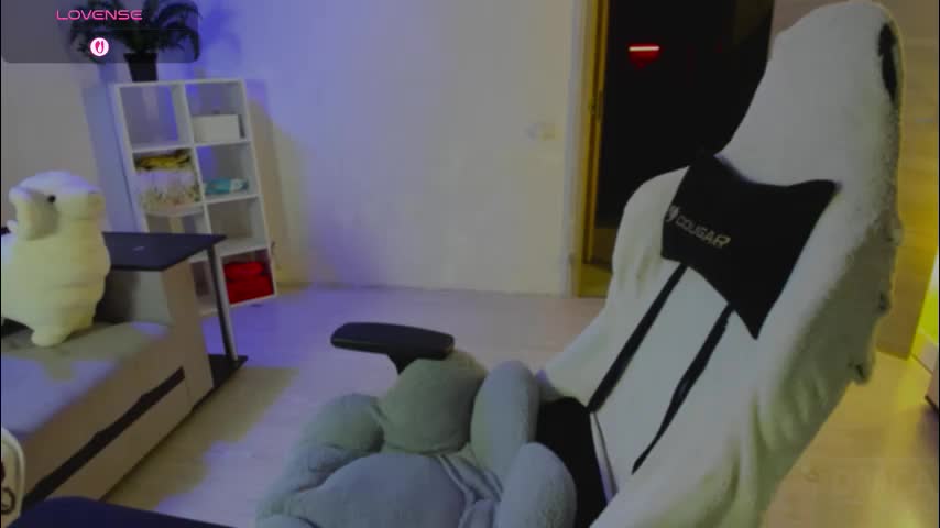 hot_babayaga Adult Chat December 18, 2025