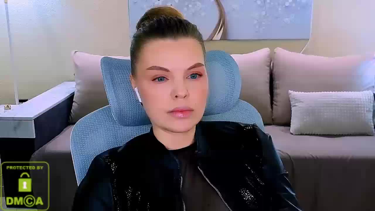 Audreyy Adult Chat December 18, 2025