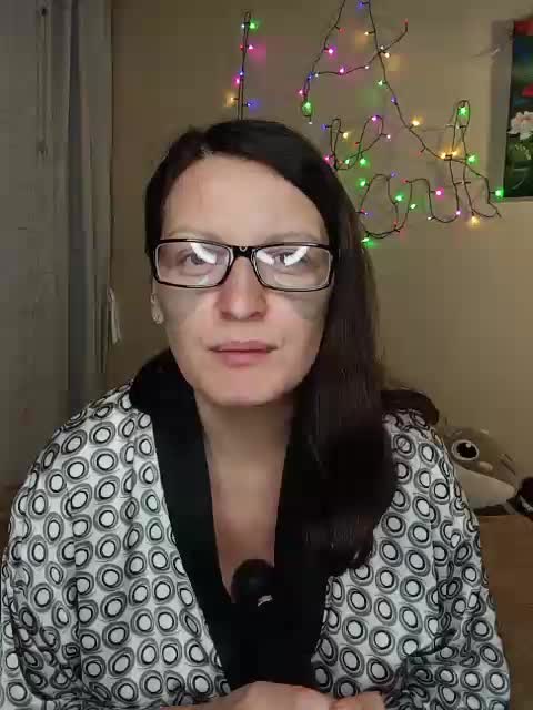 LUKONTA Adult Chat December 18, 2025