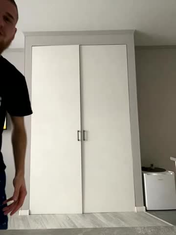 Room_of_love Adult Chat December 18, 2025