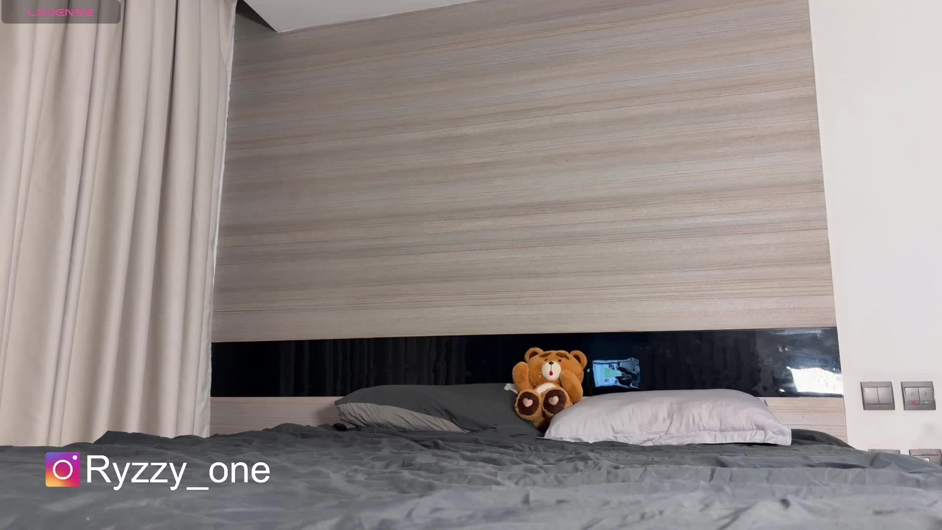 Nastyu-sha Adult Chat December 18, 2025