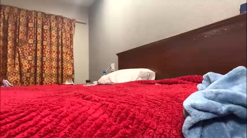 kibrombariu45 Adult Chat December 18, 2025