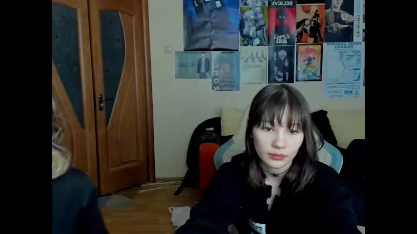 traharaaa Adult Chat December 18, 2025