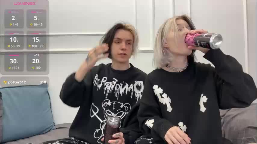 veryraretwins Adult Chat December 18, 2025