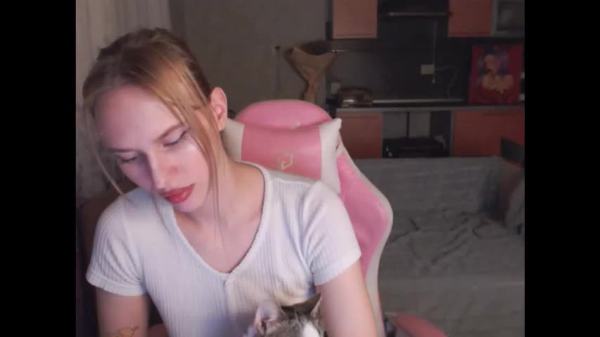 elsa_shine Adult Chat December 18, 2025