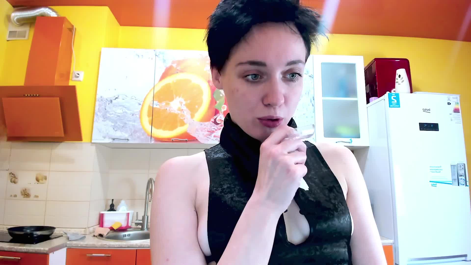 VikixEricka Adult Chat December 18, 2025