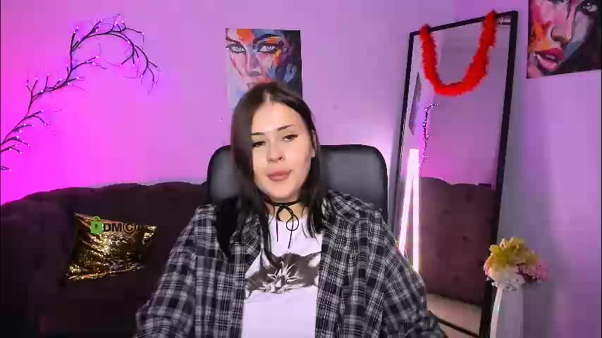 rebecca_smile_ Adult Chat December 18, 2025