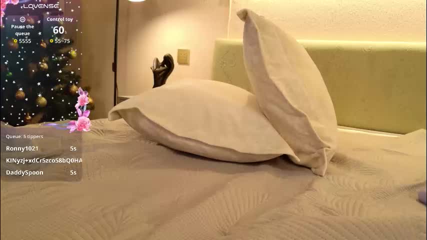 aurora_radiance Adult Chat December 18, 2025